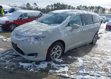 2020 Chrysler Pacifica Touring from USA, damaged, VIN 2C4RC1FGXLR109231